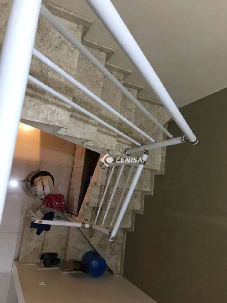 Casa, 3 quartos, 205 m² - Foto 10