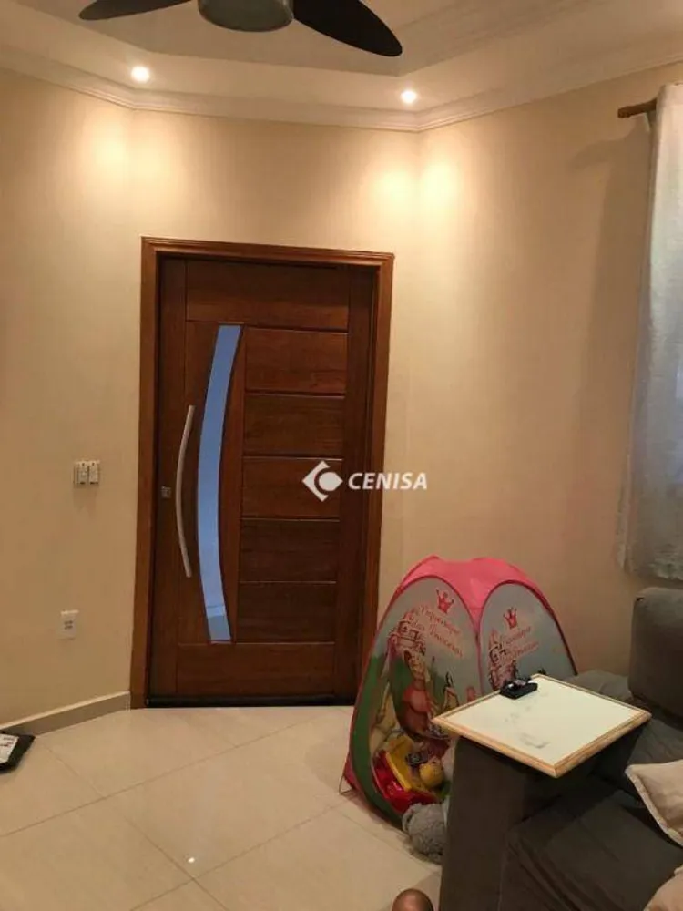 Casa, 3 quartos, 205 m² - Foto 4