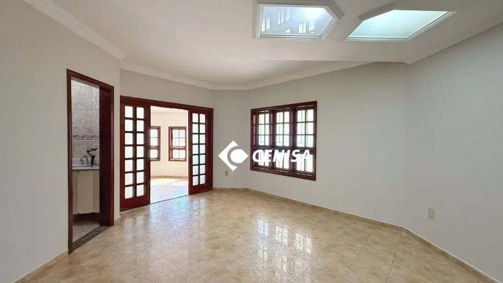 Casa, 4 quartos, 164 m² - Foto 4