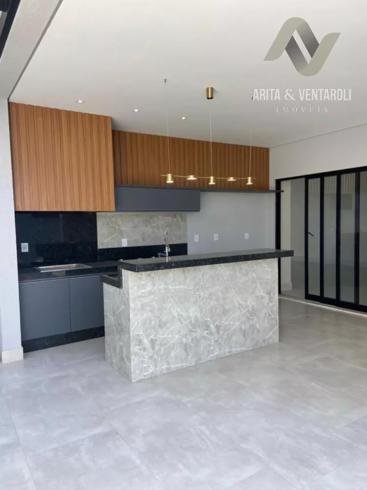 Casa à venda com 3 quartos, 362m² - Foto 7