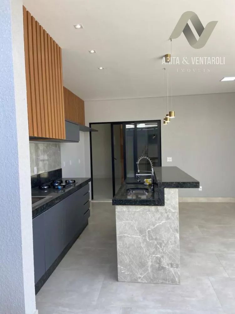 Casa à venda com 3 quartos, 362m² - Foto 8