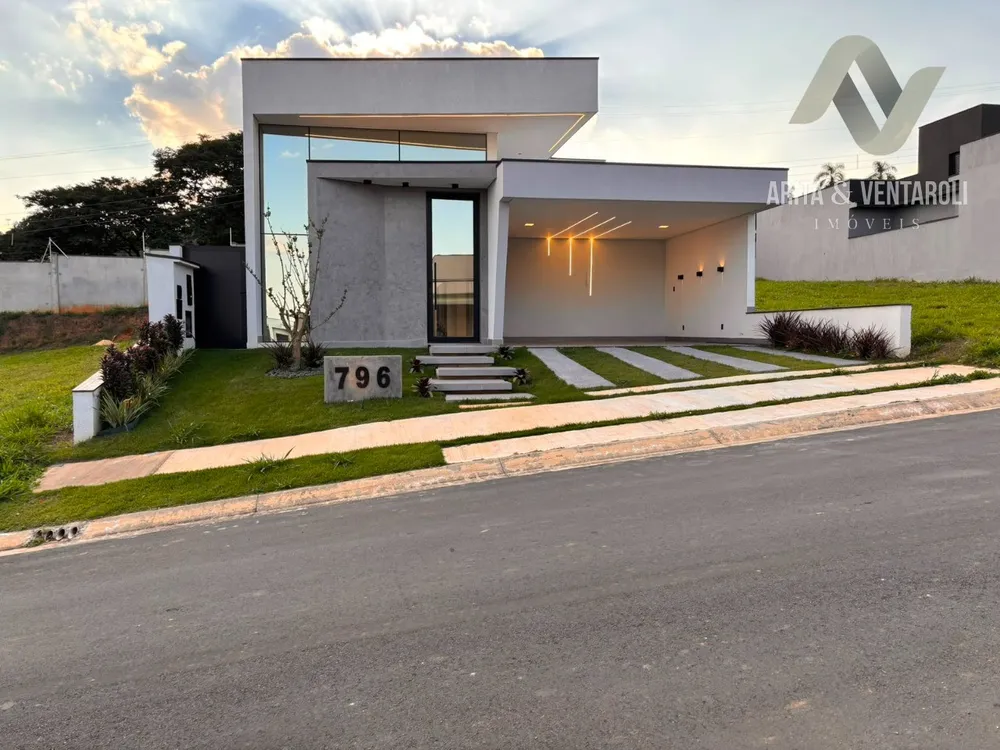 Casa, 3 quartos, 192 m² - Foto 1