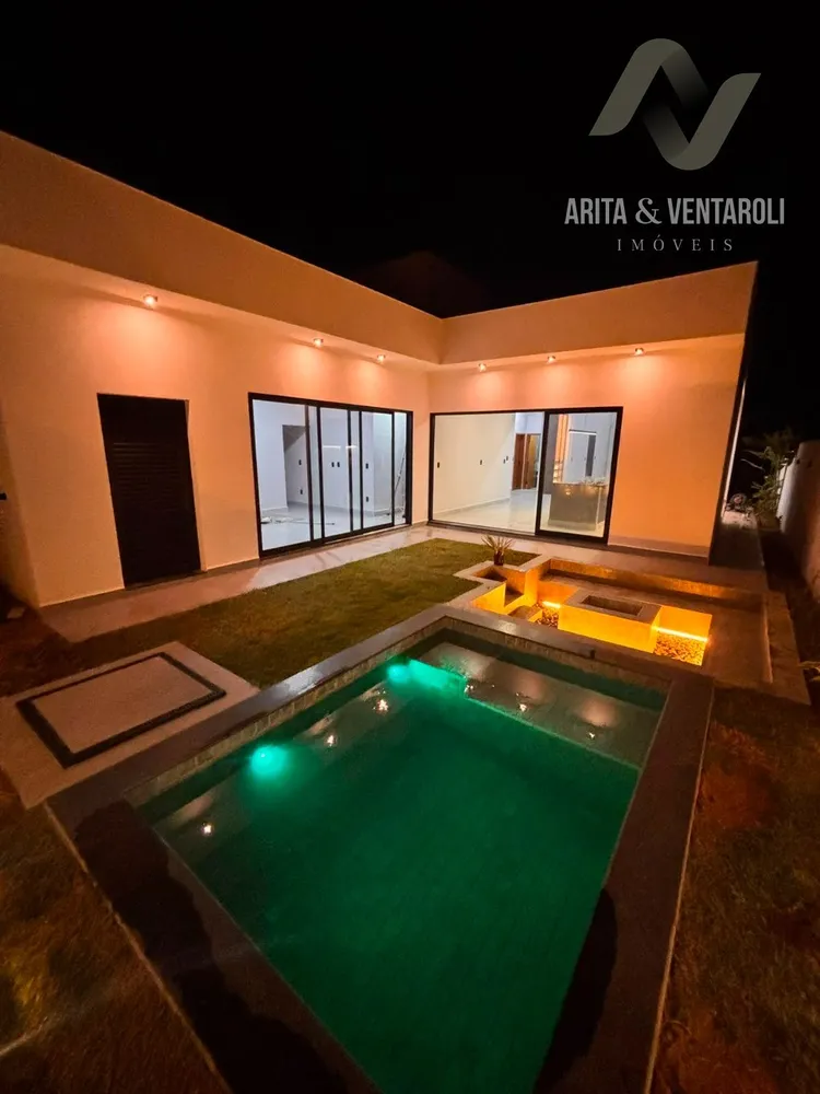 Casa, 3 quartos, 192 m² - Foto 2
