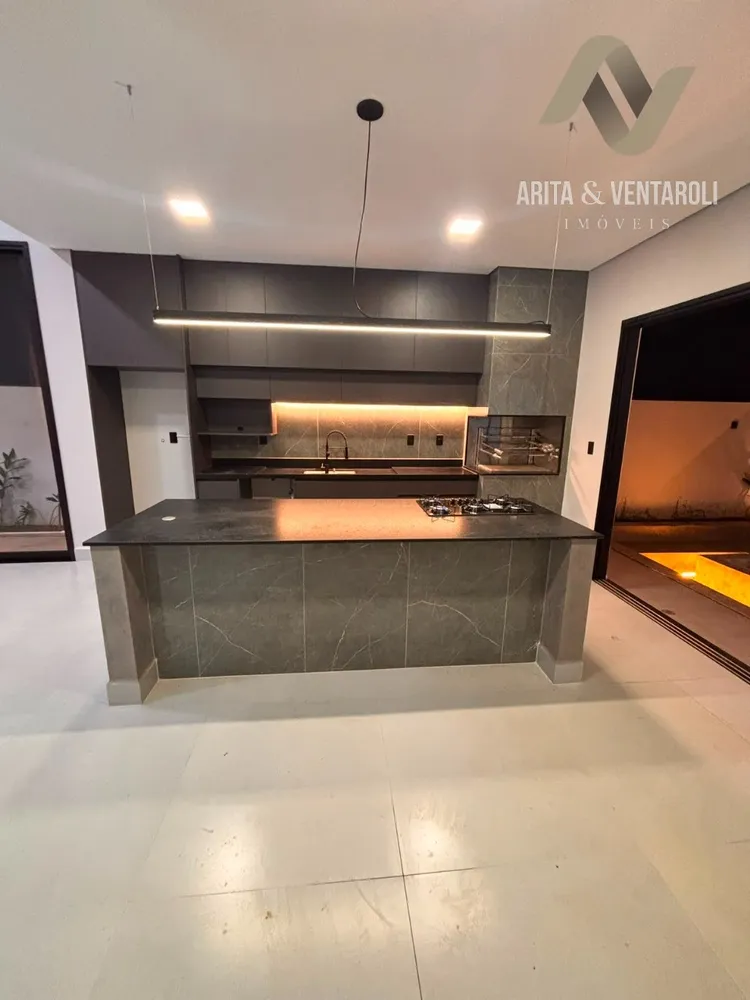 Casa, 3 quartos, 192 m² - Foto 4
