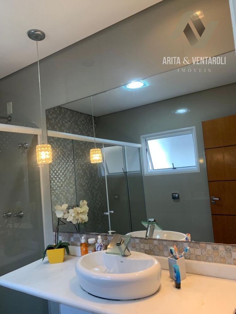 Casa, 4 quartos - Foto 1
