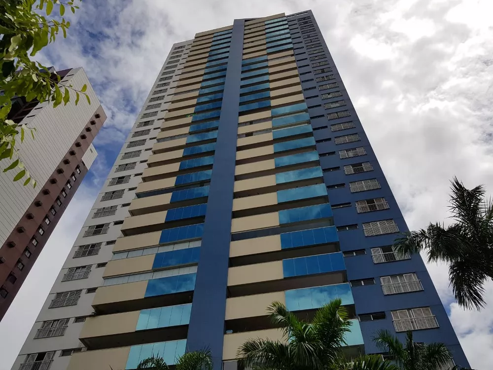 Apartamento, 3 quartos, 225 m² - Foto 1