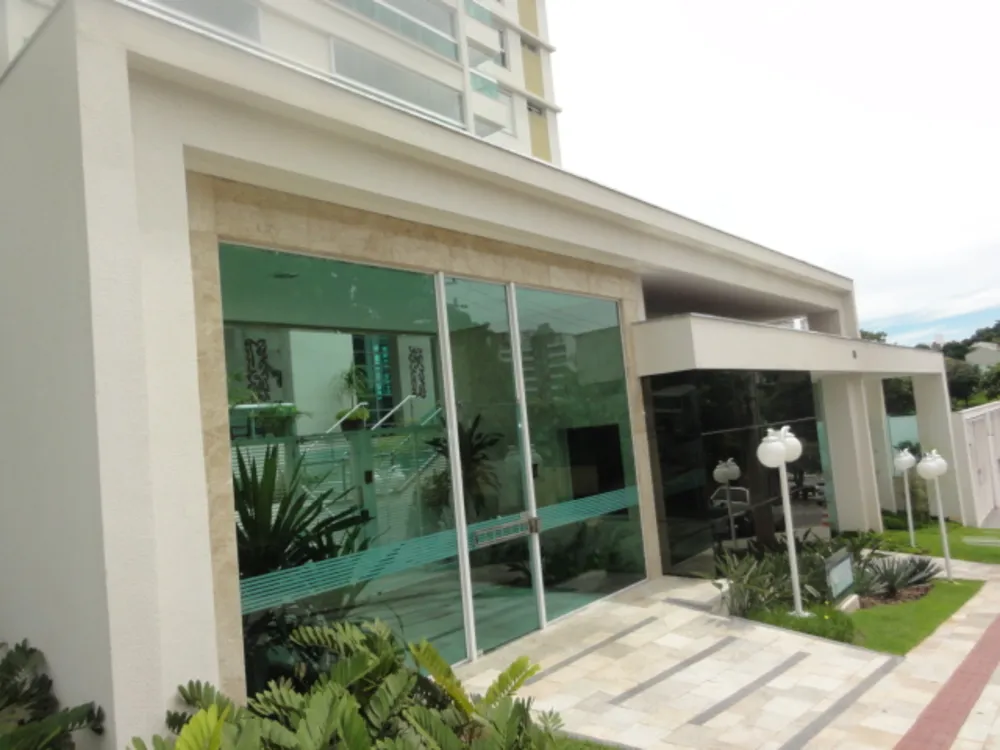 Apartamento, 3 quartos, 190 m² - Foto 1