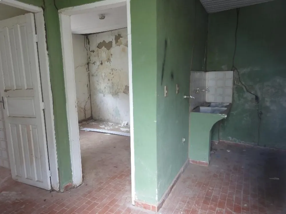 Casa, 3 quartos, 246 m² - Foto 1