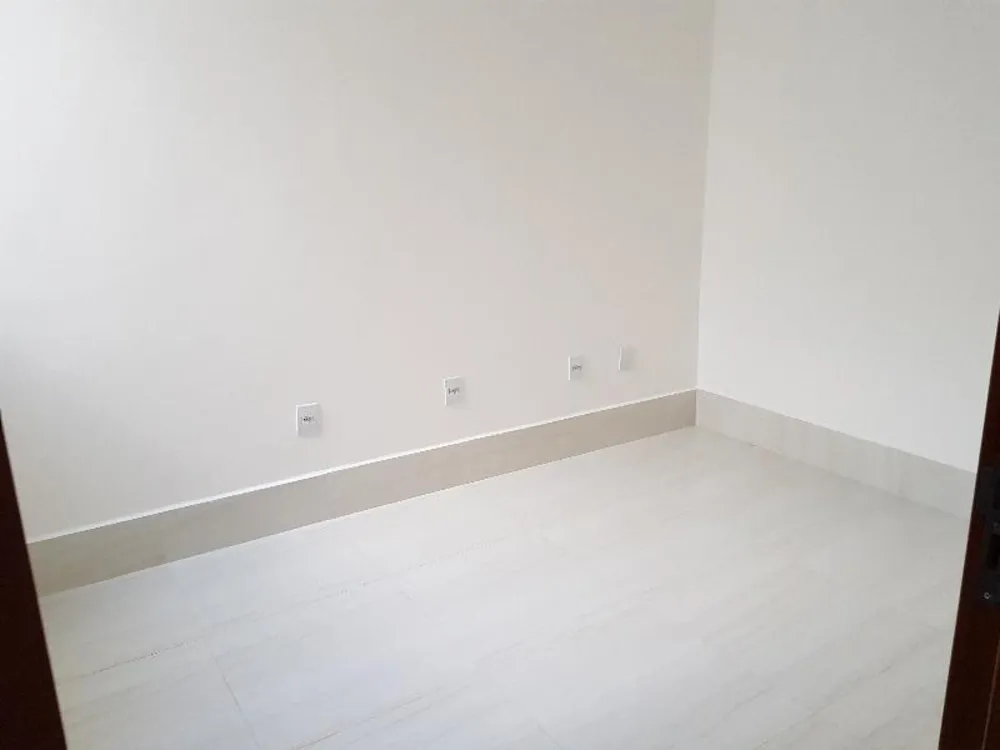 Sobrado, 10 quartos, 210 m² - Foto 13