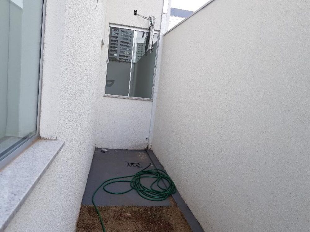 Sobrado para alugar com 10 quartos, 210m² - Foto 11