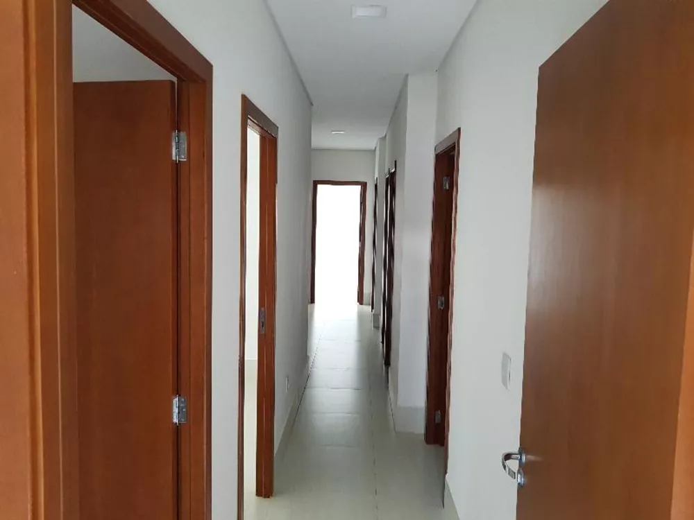 Sobrado para alugar com 10 quartos, 210m² - Foto 5