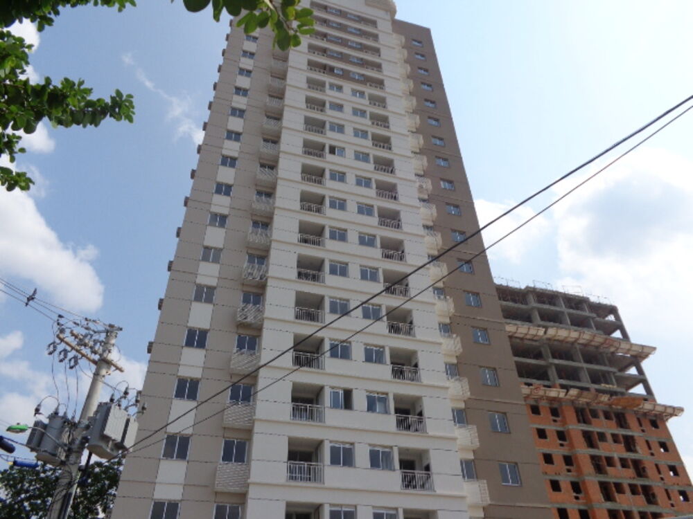 Apartamento à venda com 2 quartos, 66m² - Foto 1