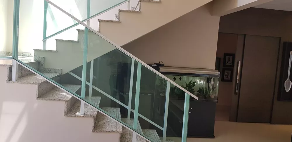 Casa de Condomínio à venda com 4 quartos, 400m² - Foto 4