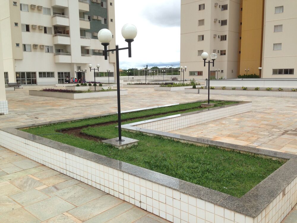 Apartamento à venda com 3 quartos, 98m² - Foto 2