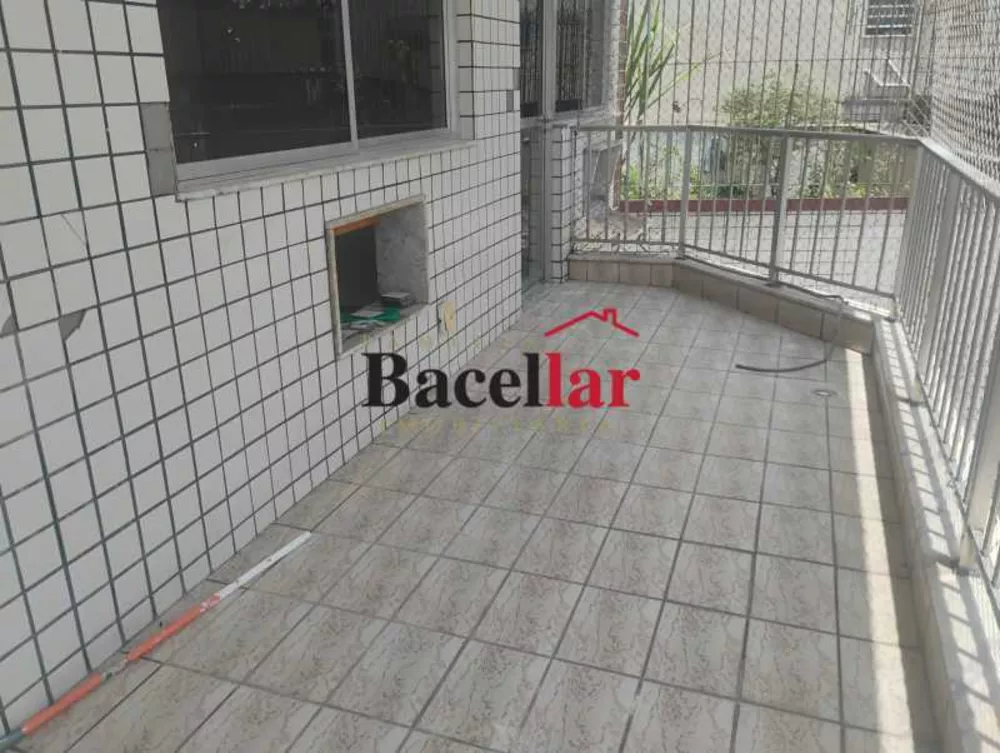 Apartamento, 3 quartos, 100 m² - Foto 1