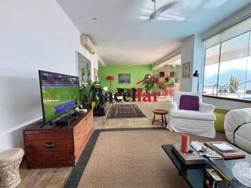 Apartamento, 3 quartos, 240 m² - Foto 19