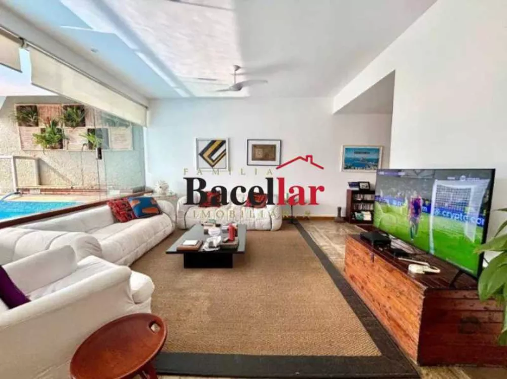 Apartamento, 3 quartos, 240 m² - Foto 10
