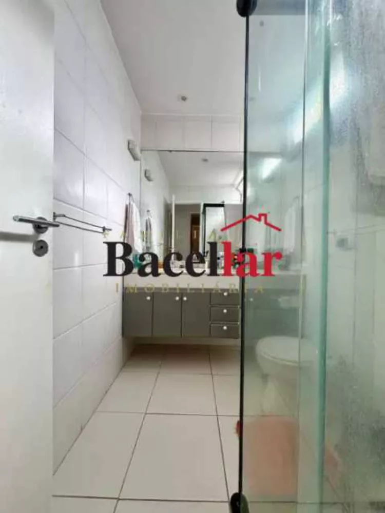 Apartamento, 3 quartos, 240 m² - Foto 11