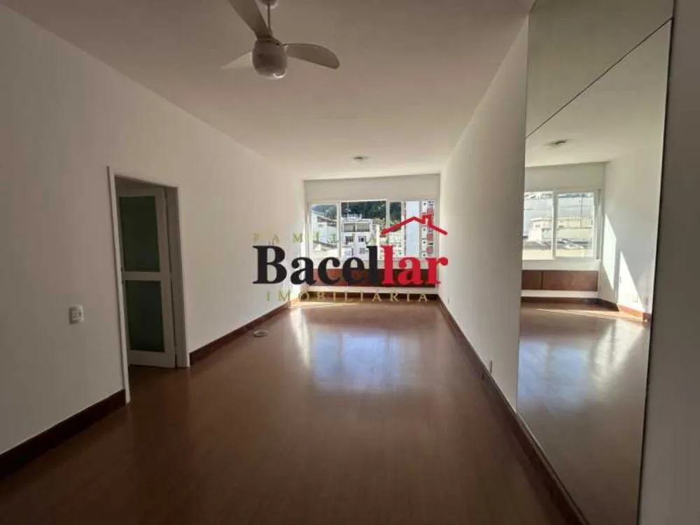 Apartamento, 3 quartos, 116 m² - Foto 2