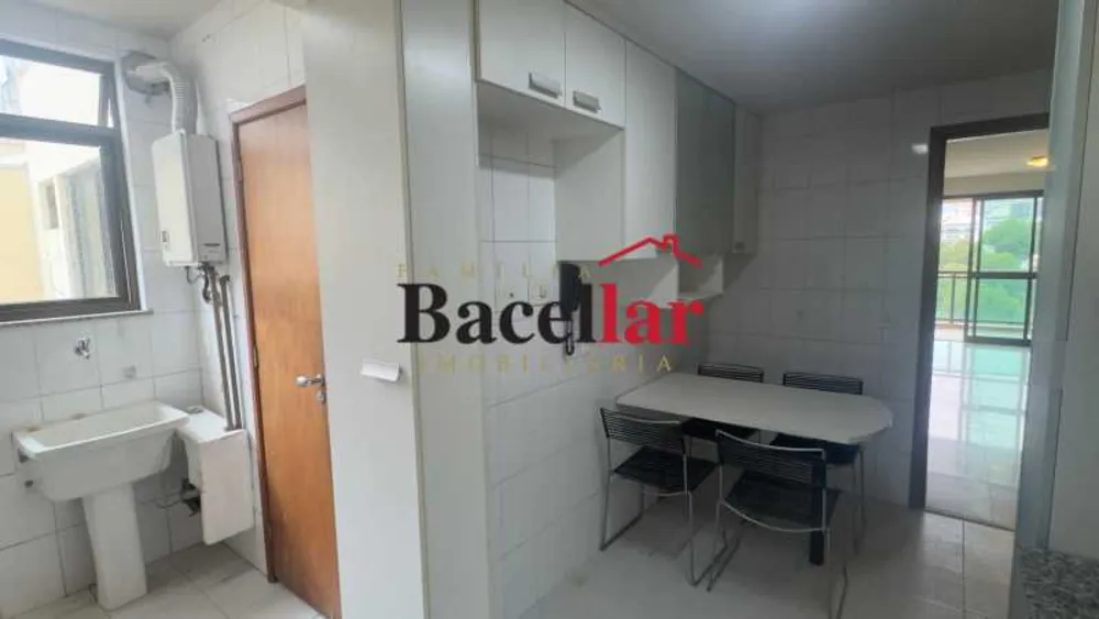 Cobertura, 3 quartos, 208 m² - Foto 25