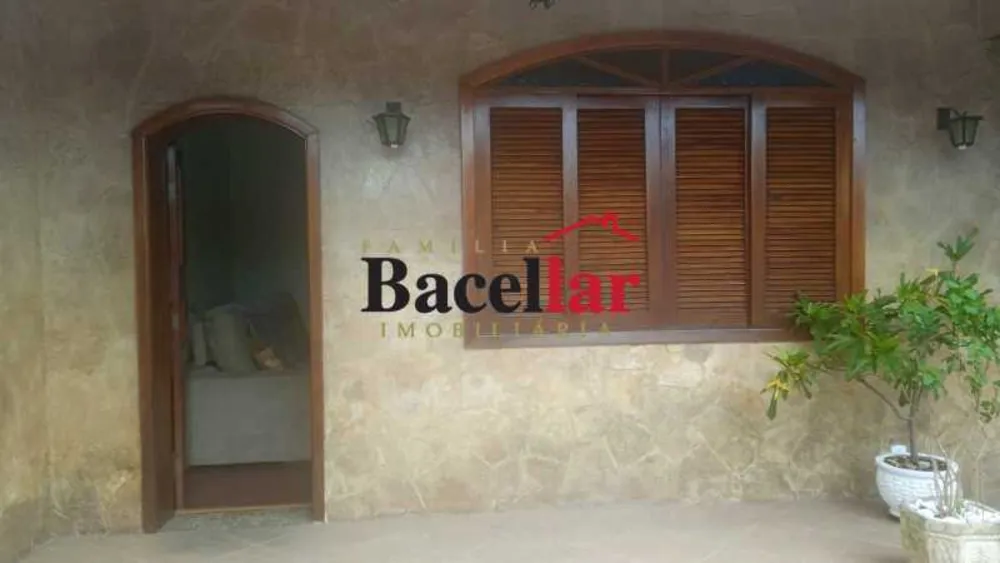 Casa, 4 quartos, 241 m² - Foto 4