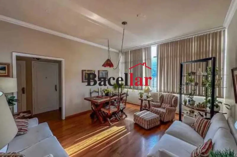 Apartamento, 3 quartos, 120 m² - Foto 1