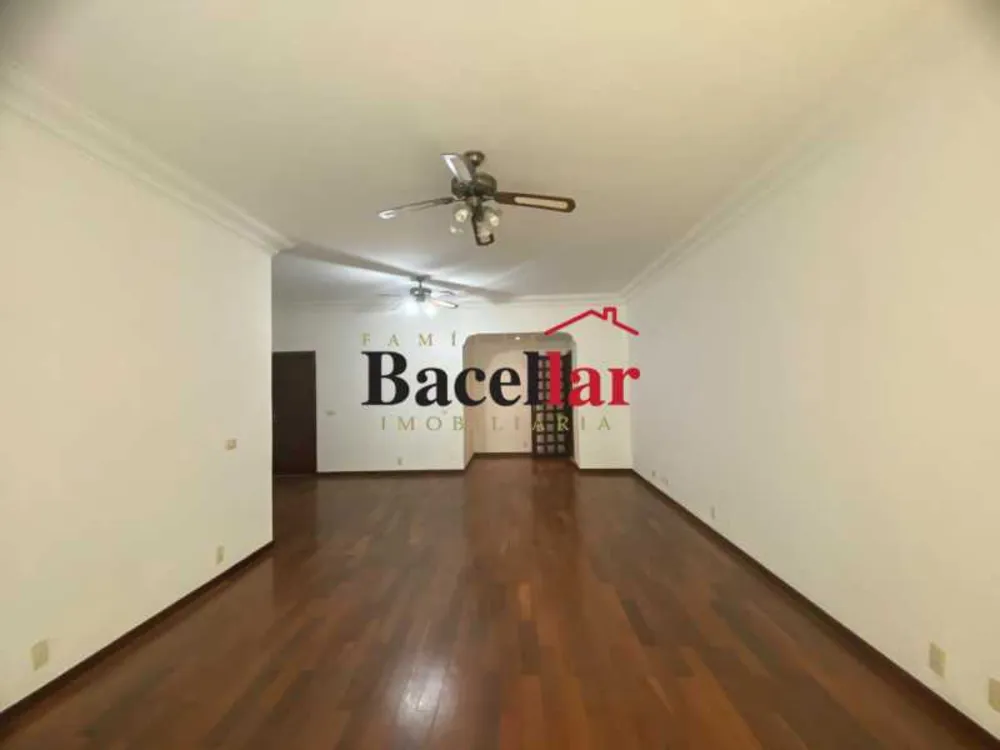 Apartamento, 3 quartos, 146 m² - Foto 2