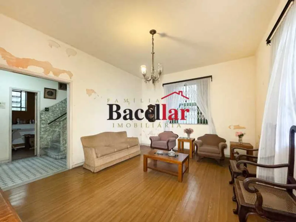 Casa, 3 quartos, 225 m² - Foto 2