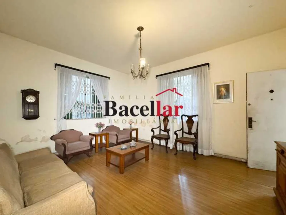 Casa, 3 quartos, 225 m² - Foto 1