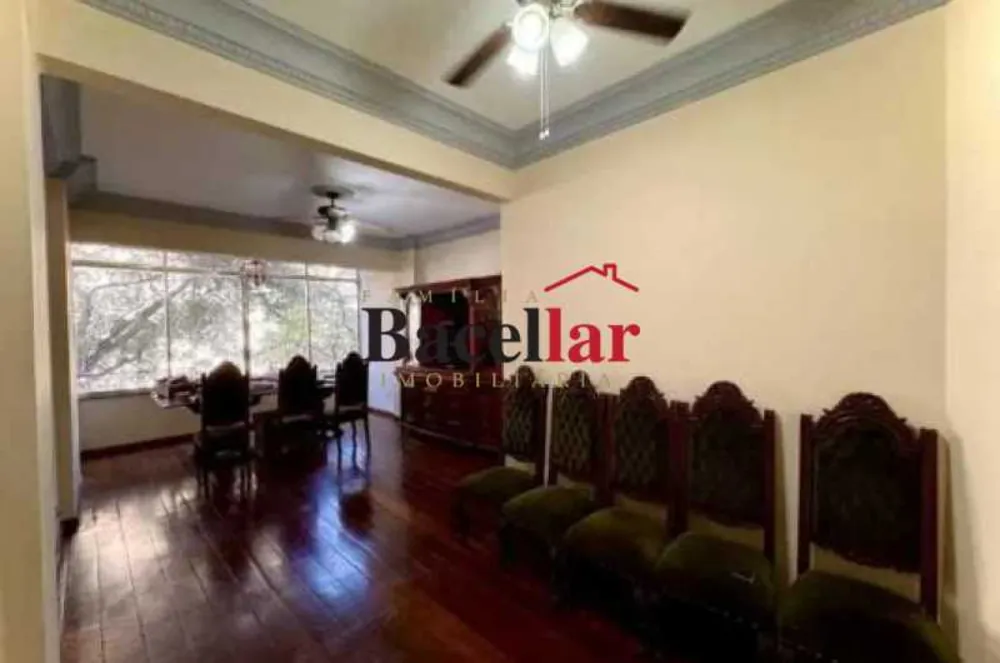 Apartamento, 4 quartos, 140 m² - Foto 1
