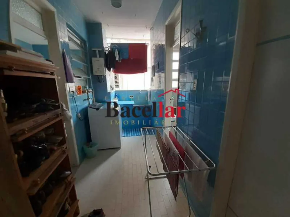 Apartamento, 3 quartos, 225 m² - Foto 2