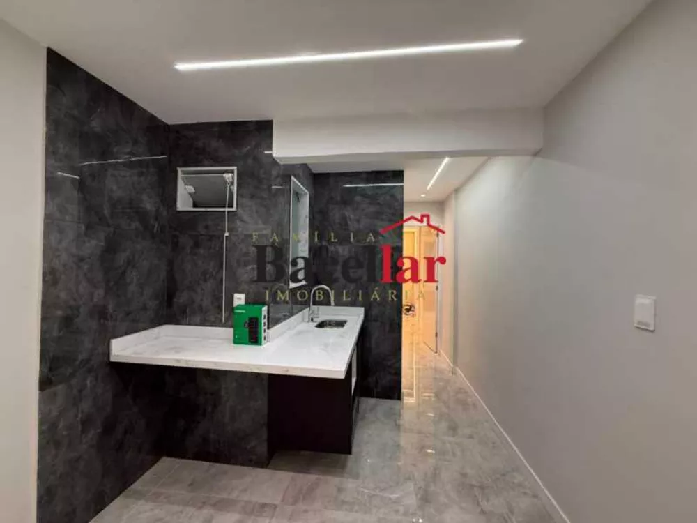 Apartamento, 1 quarto, 29 m² - Foto 2