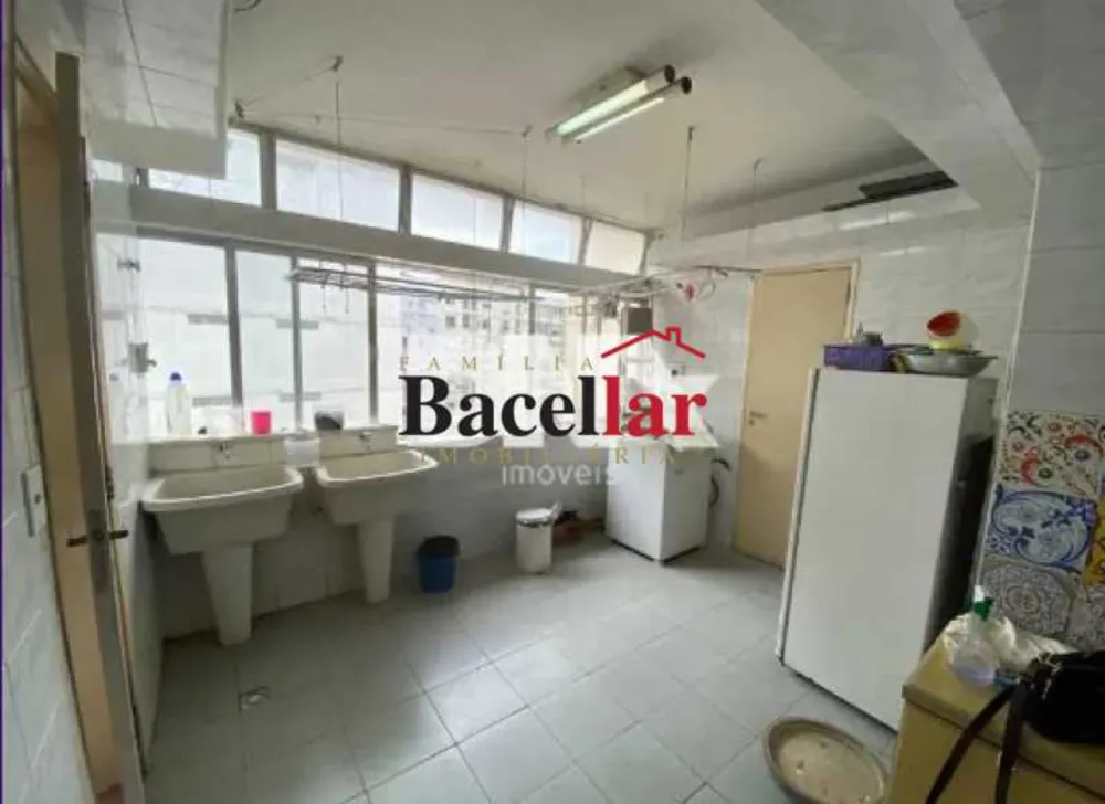 Apartamento, 3 quartos, 233 m² - Foto 1