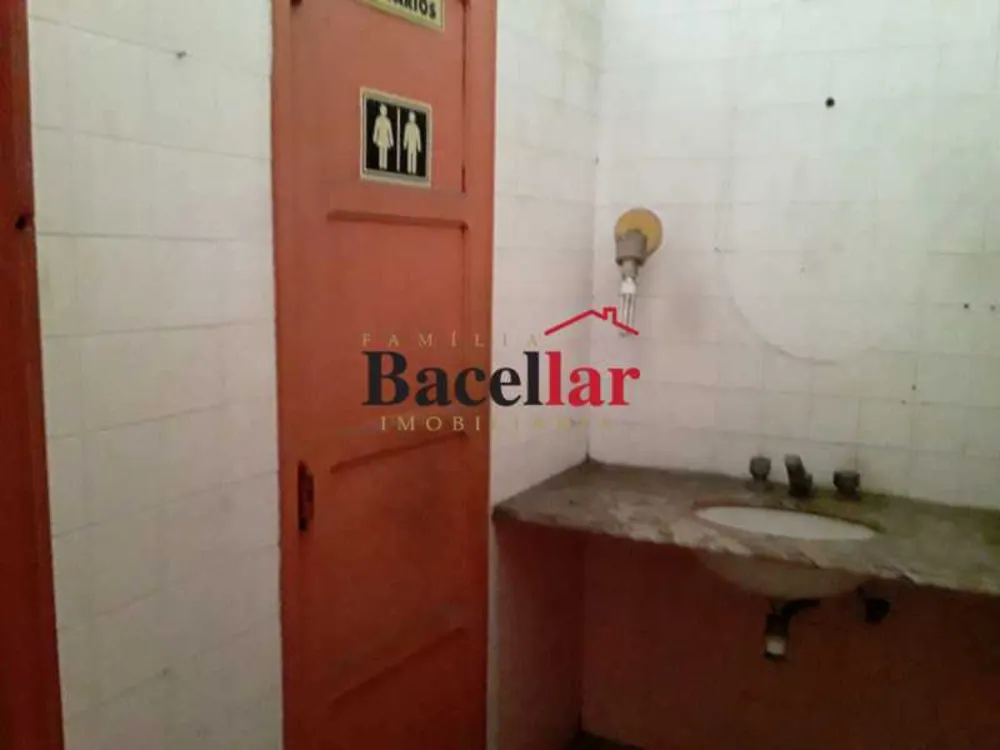 Casa, 8 quartos, 263 m² - Foto 19