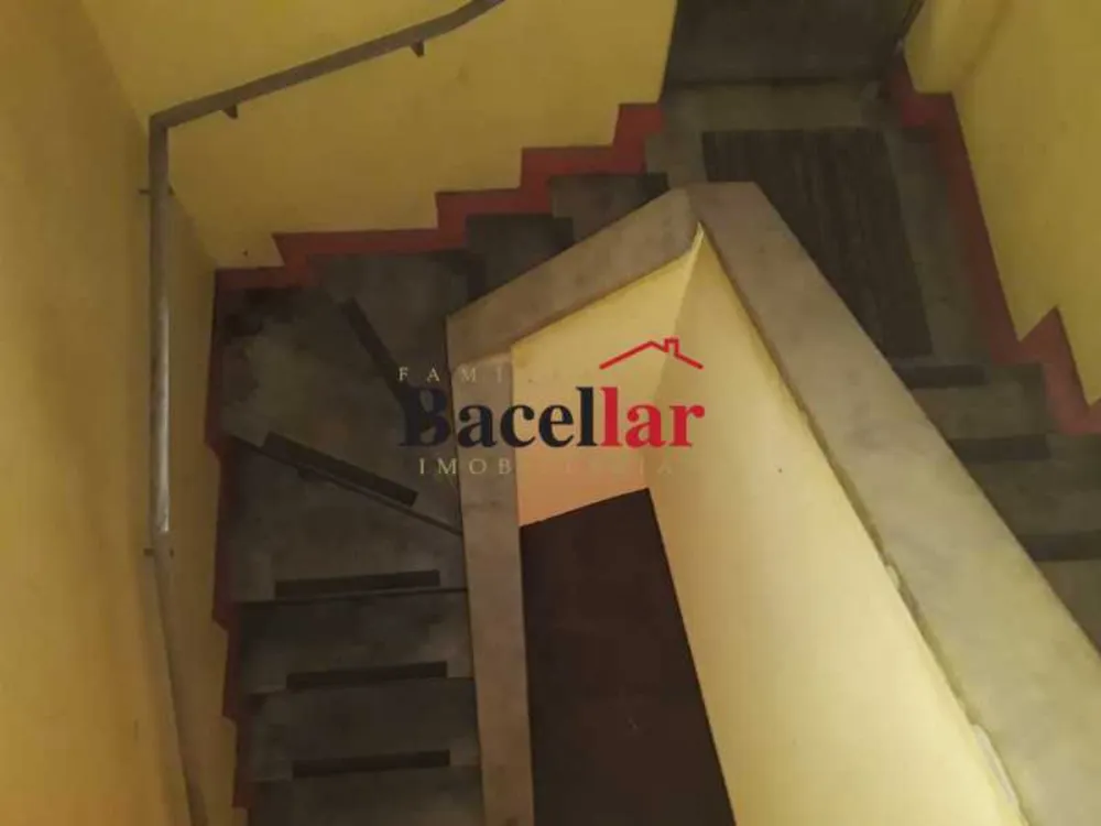 Casa, 8 quartos, 263 m² - Foto 1