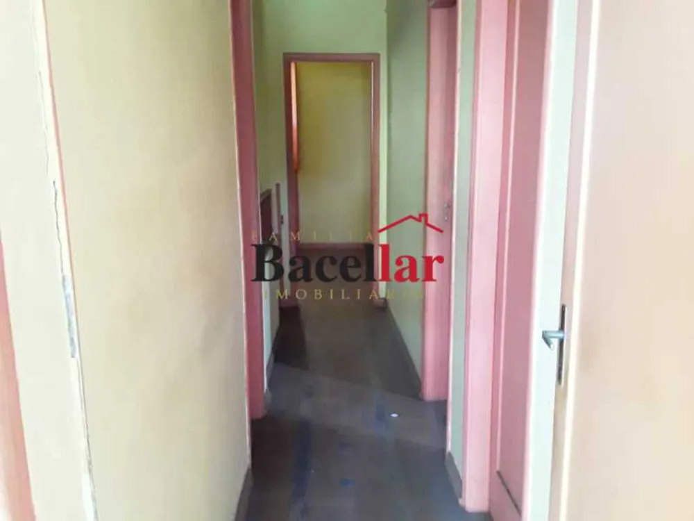 Casa, 8 quartos, 263 m² - Foto 4
