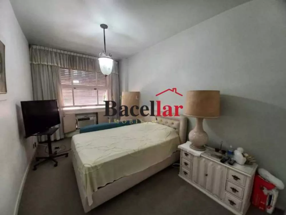 Apartamento, 3 quartos, 258 m² - Foto 13