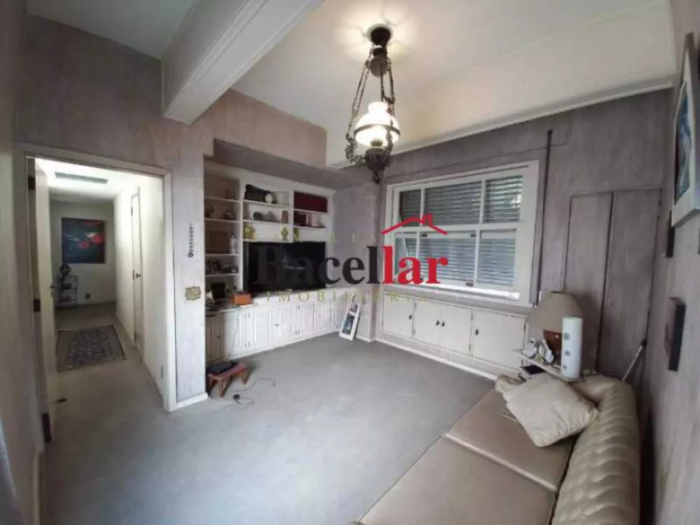 Apartamento, 3 quartos, 258 m² - Foto 10