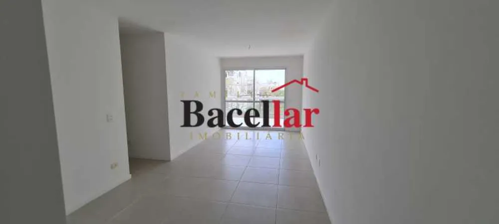 Apartamento, 3 quartos, 109 m² - Foto 2