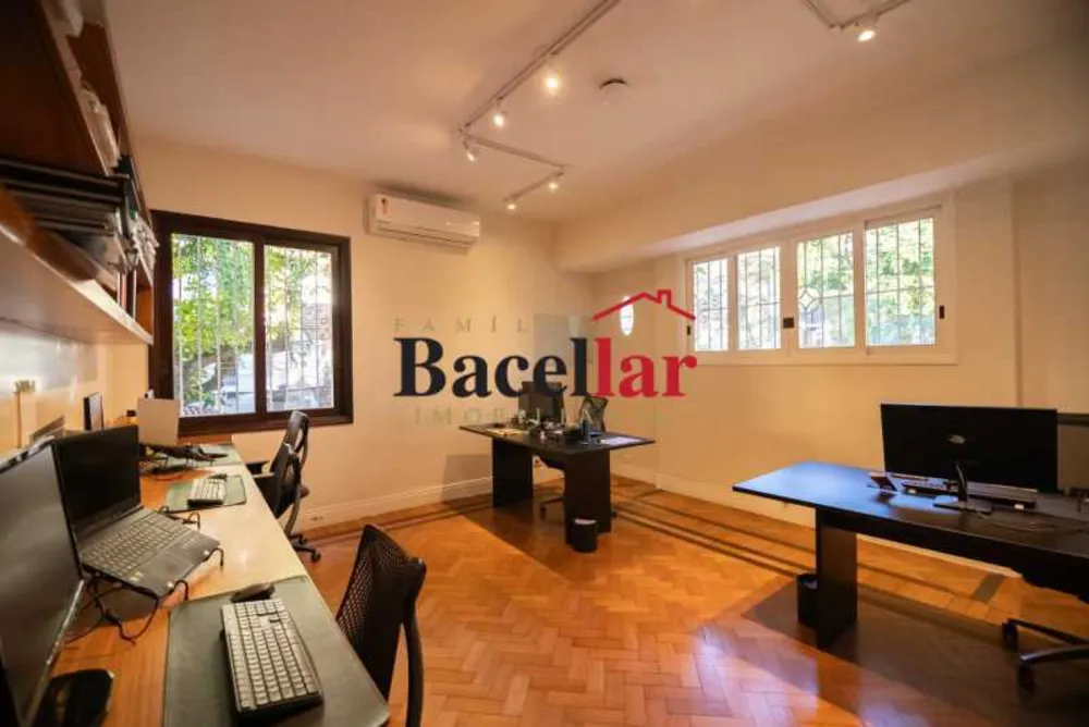 Casa, 3 quartos, 260 m² - Foto 17