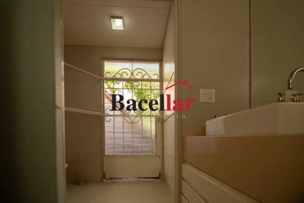 Casa, 3 quartos, 260 m² - Foto 23