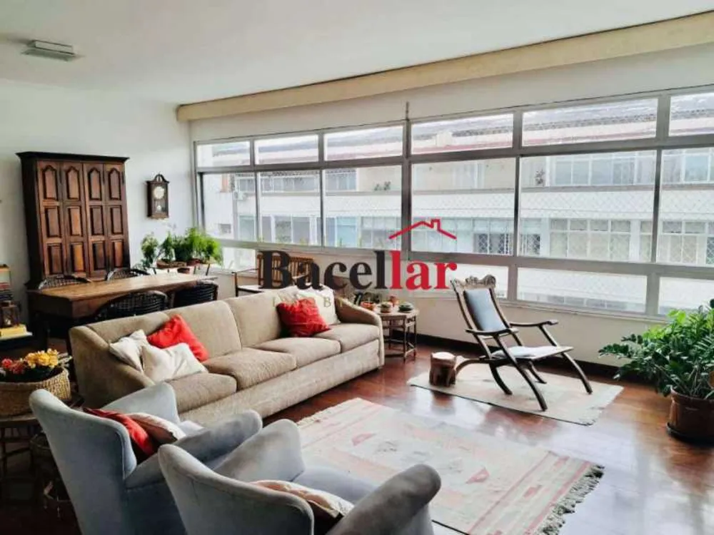 Cobertura, 4 quartos, 190 m² - Foto 1