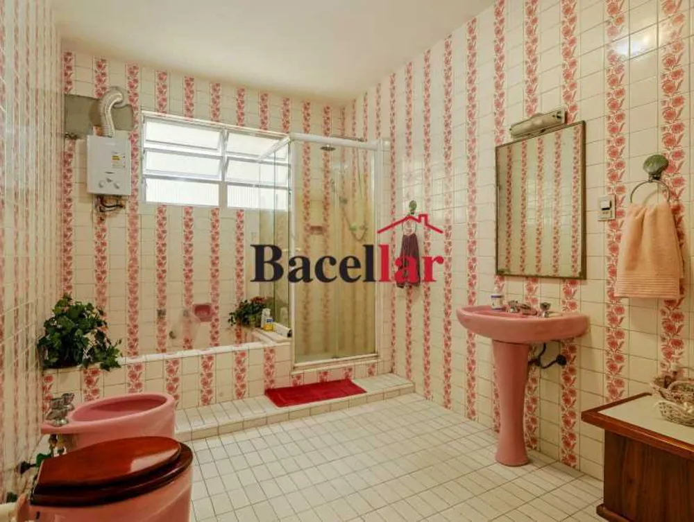 Apartamento, 3 quartos, 220 m² - Foto 23