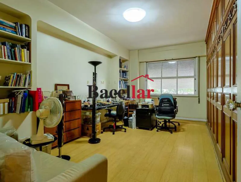 Apartamento, 3 quartos, 220 m² - Foto 11