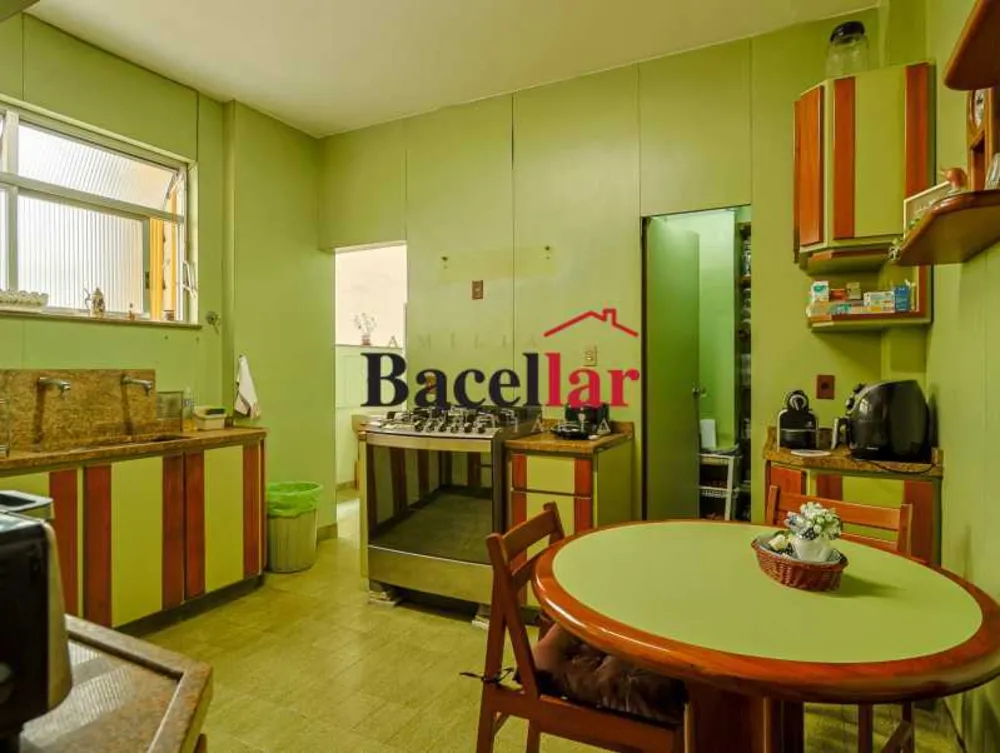 Apartamento, 3 quartos, 220 m² - Foto 19