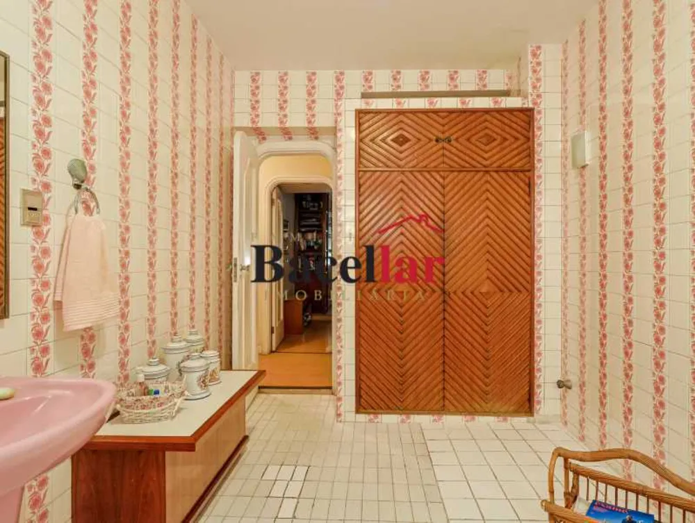 Apartamento, 3 quartos, 220 m² - Foto 24