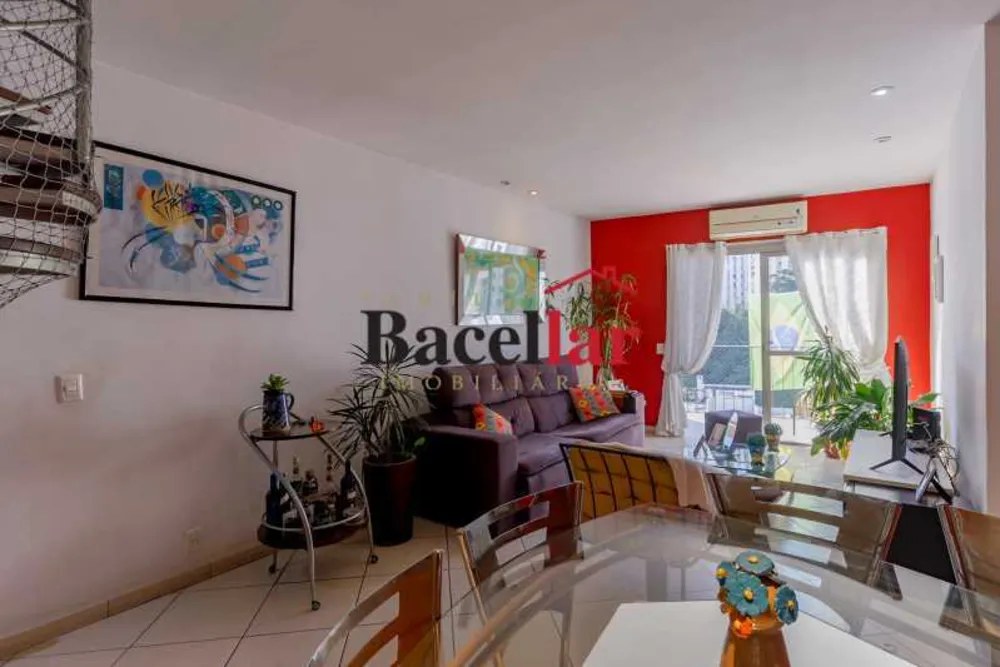 Apartamento, 3 quartos, 208 m² - Foto 1
