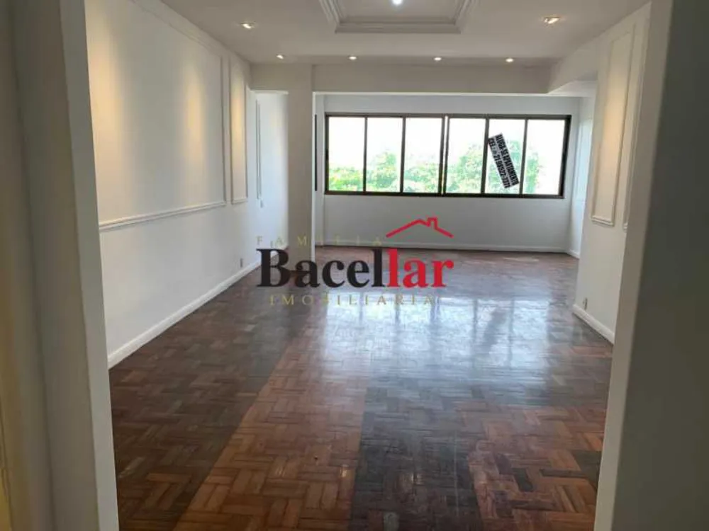 Apartamento, 3 quartos, 210 m² - Foto 3