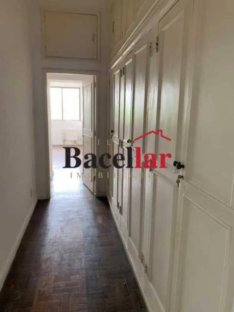 Apartamento, 3 quartos, 210 m² - Foto 11