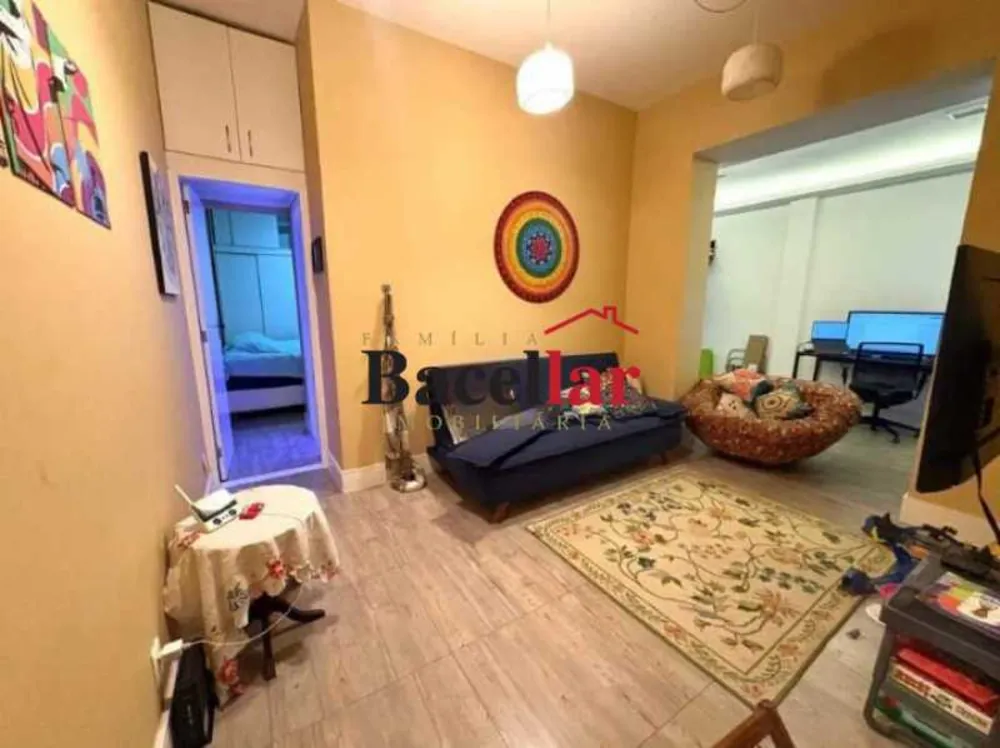 Apartamento, 1 quarto, 42 m² - Foto 1